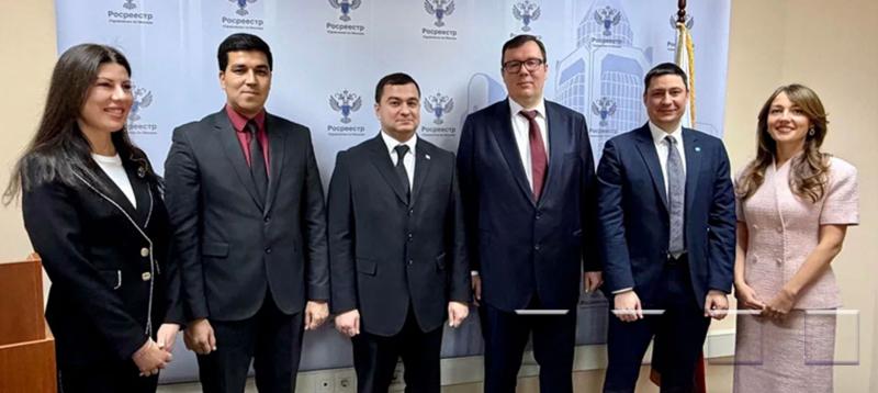 Развитие системы учета земли и недвижимости обсудили столичный Росреестр и Минсельхоз Туркменистана