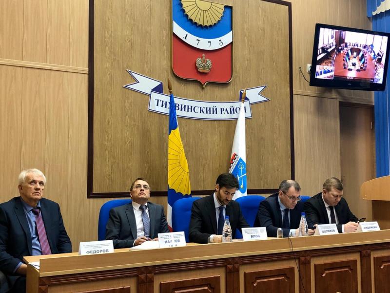 Управление Росреестра и Кадастровая палата по Ленинградской области провели встречу с предпринимателями Тихвинского района