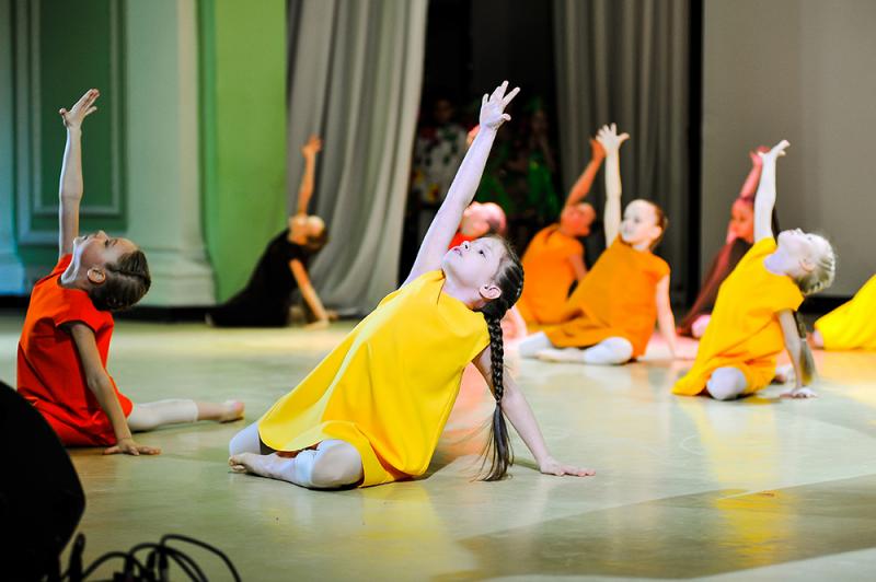 Будрицкая Елена, 8 лет, студия современного танца Ласточка